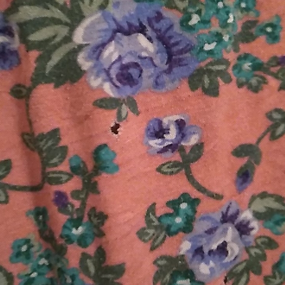 Sweater - Picture 4 of 4